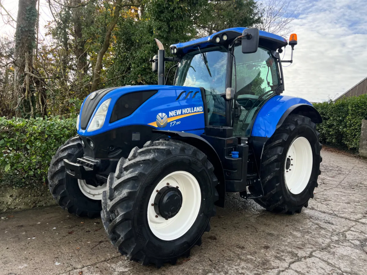 2017 New Holland T7.190 - Image 4