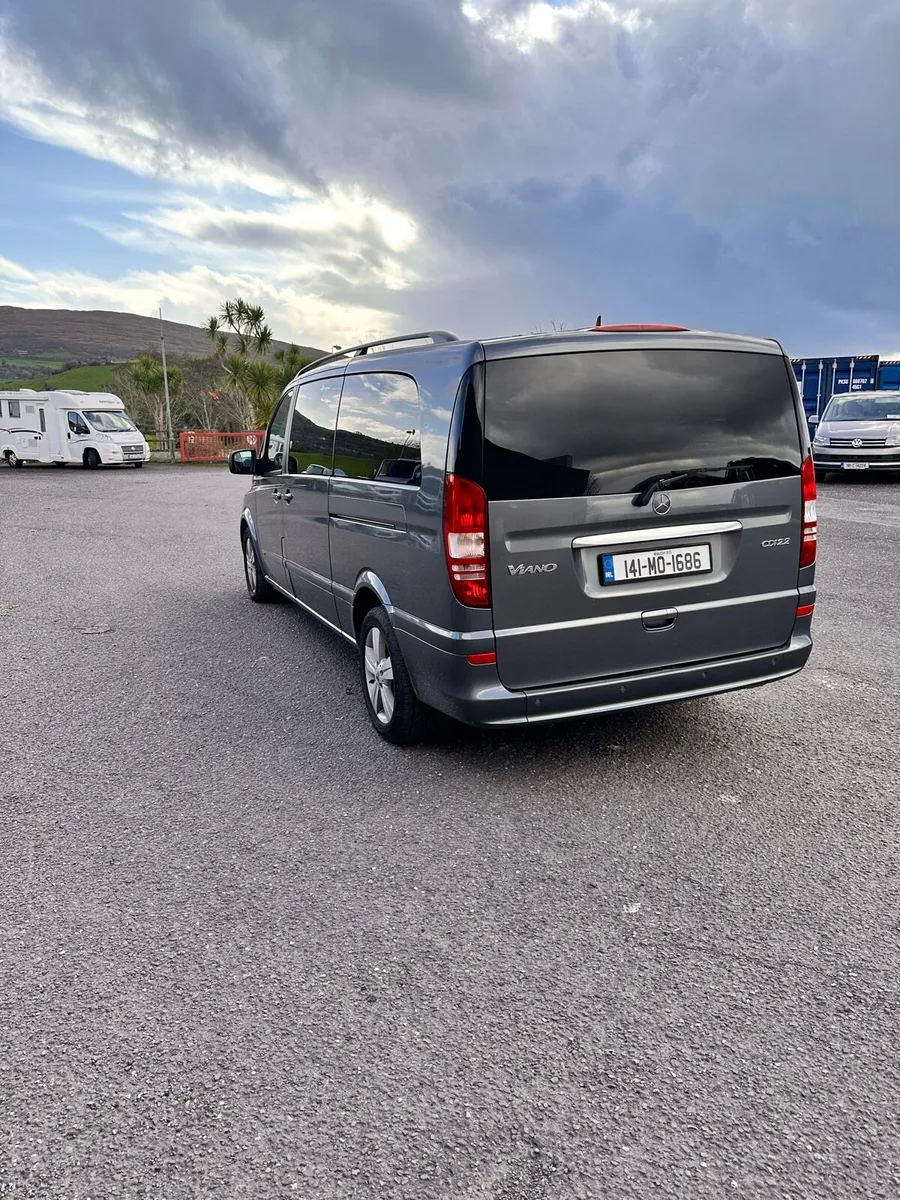 Mercedes Benz viano - Image 3
