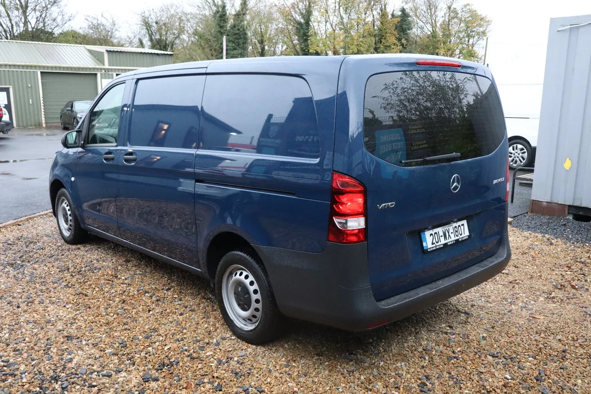 2020 MERCEDES-BENZ LWB - Image 3