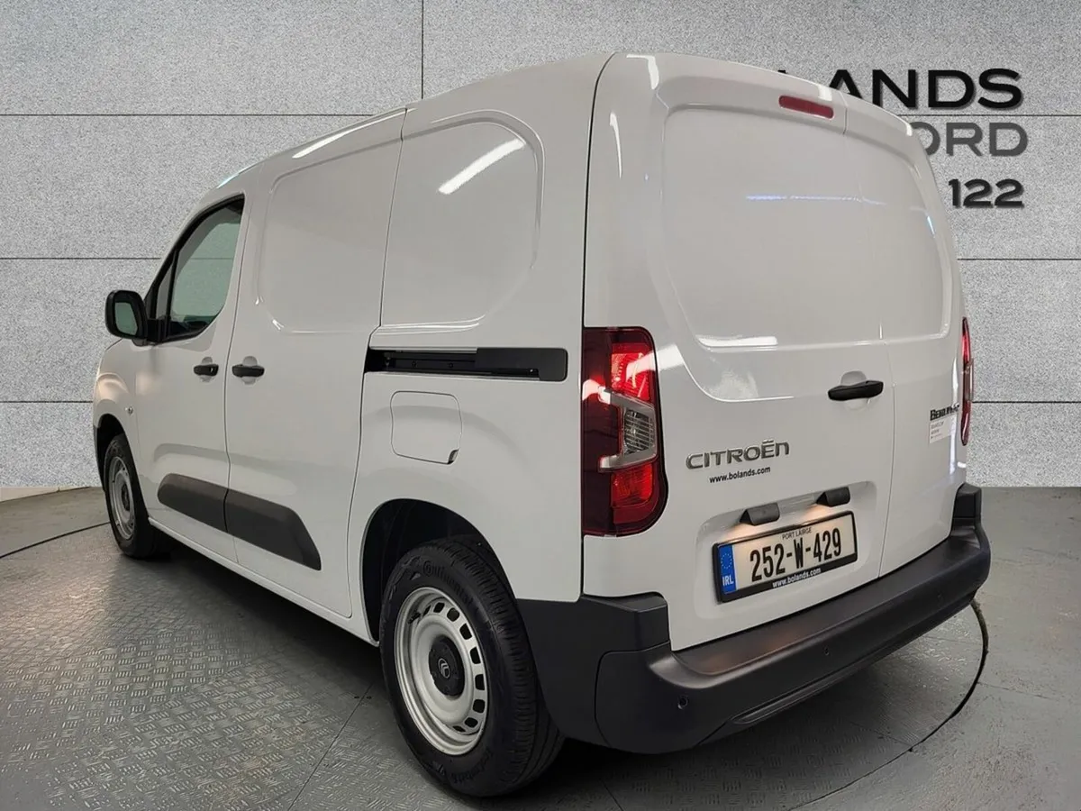 Citroen Berlingo MWB LX Plus From €88 Per Week - Image 3