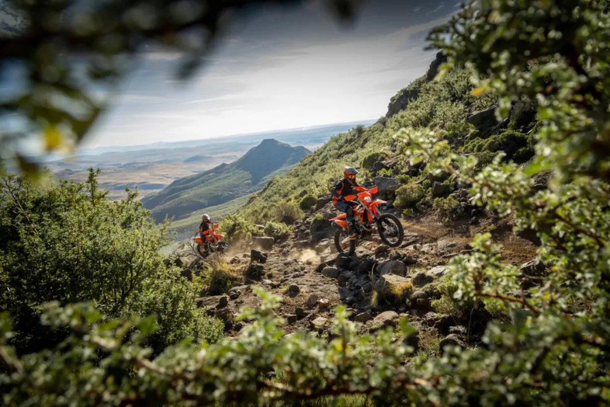 KTM 250 EXC - 2025 Was £10,299.00 Now £8,949.00 - Image 4