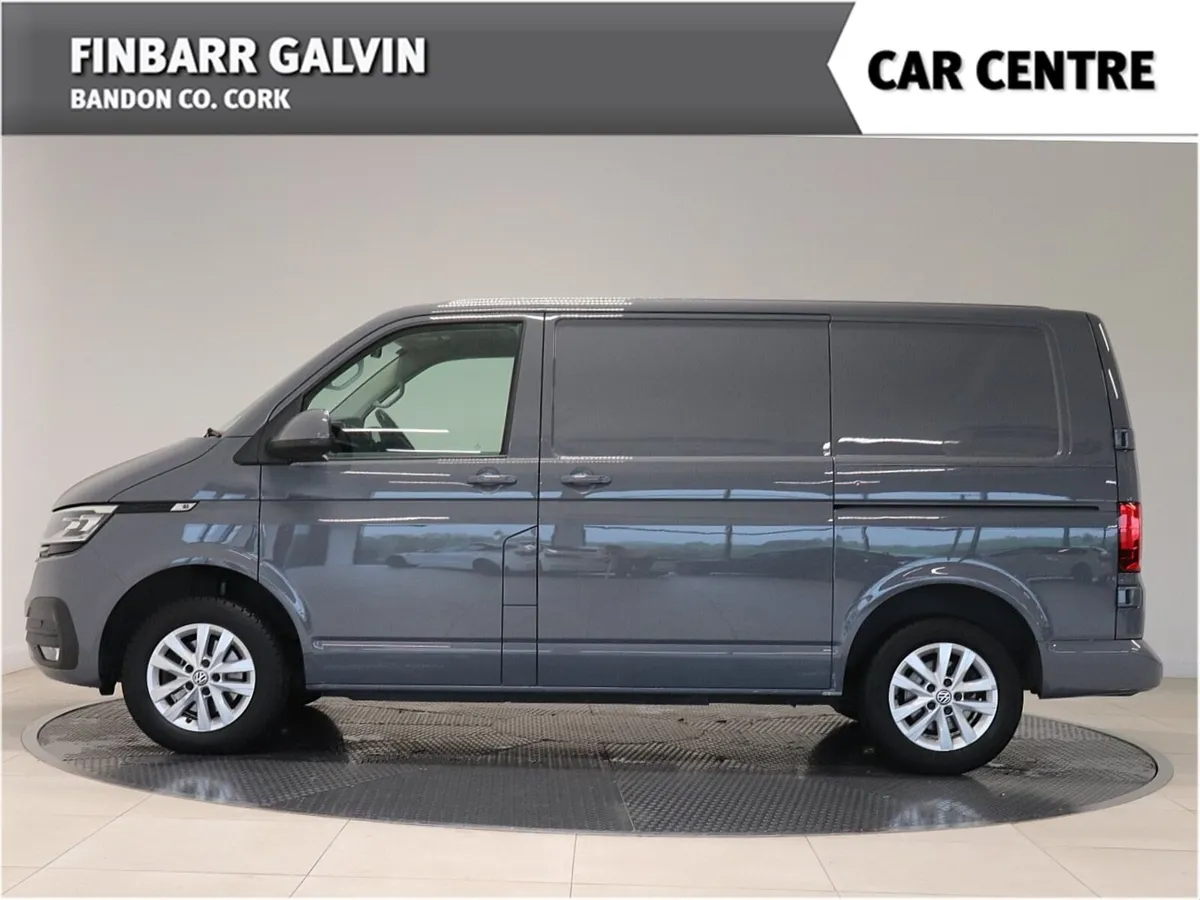 Transporter 2.0 DSG SWB Highline (Plus VAT) - Image 3
