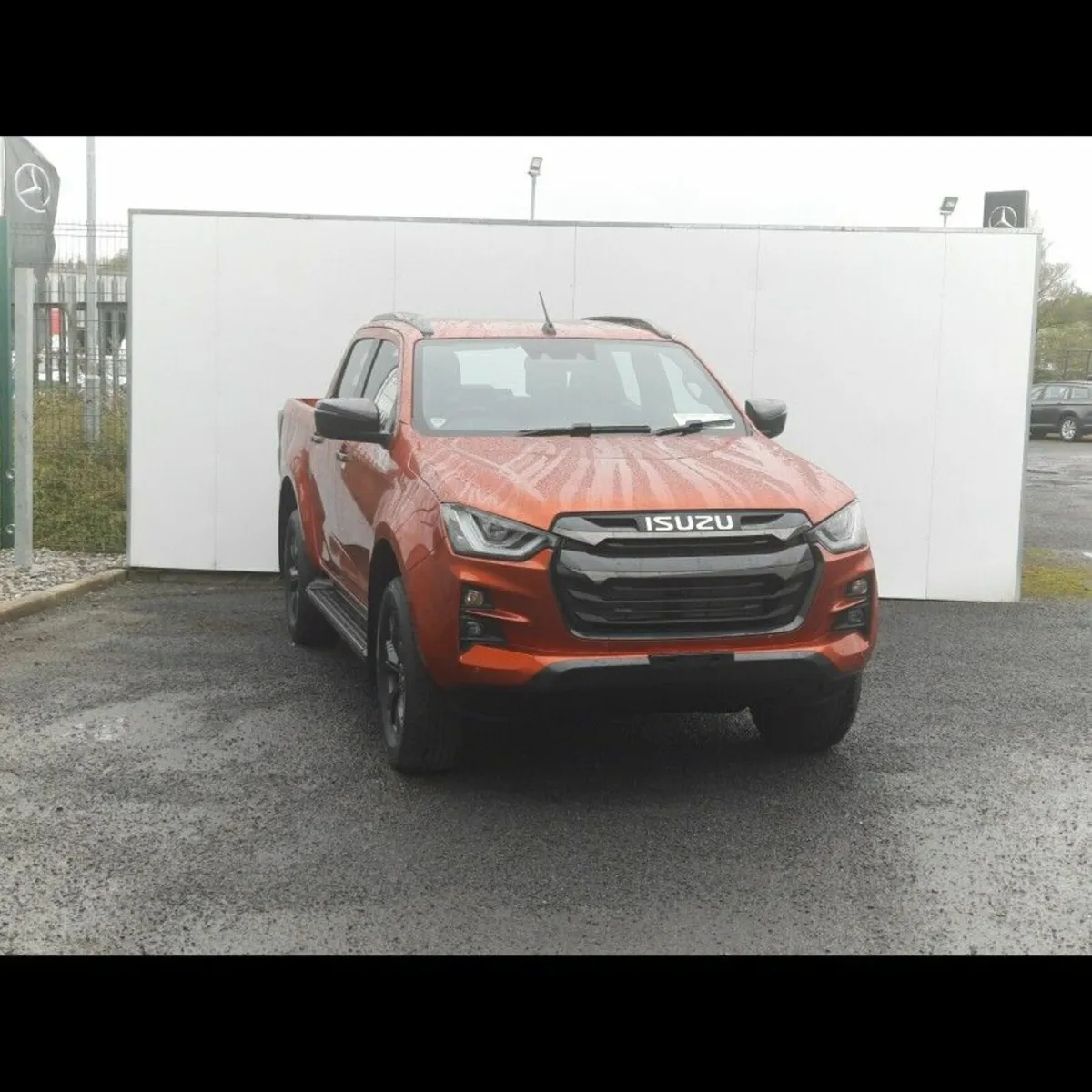 Isuzu D-Max LSE DOUBLE CAB AUTO - Image 1