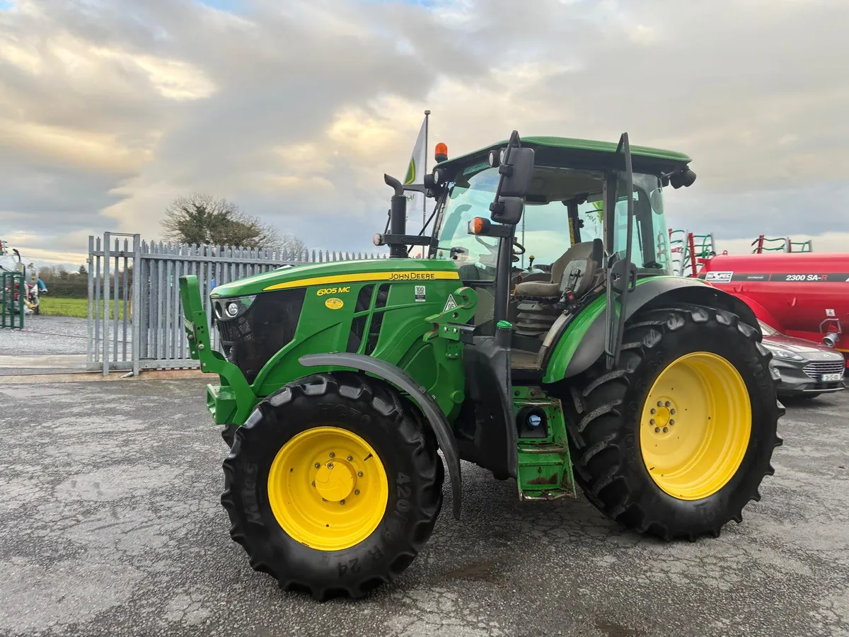 John Deere 6105MC - Image 1