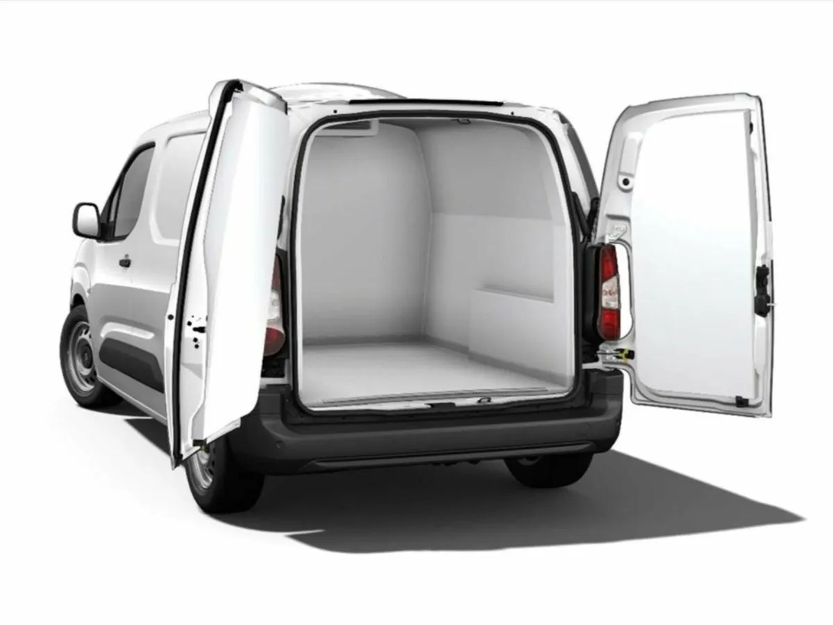 Peugeot Partner L1 Professional Plus Electric  136 - Image 2