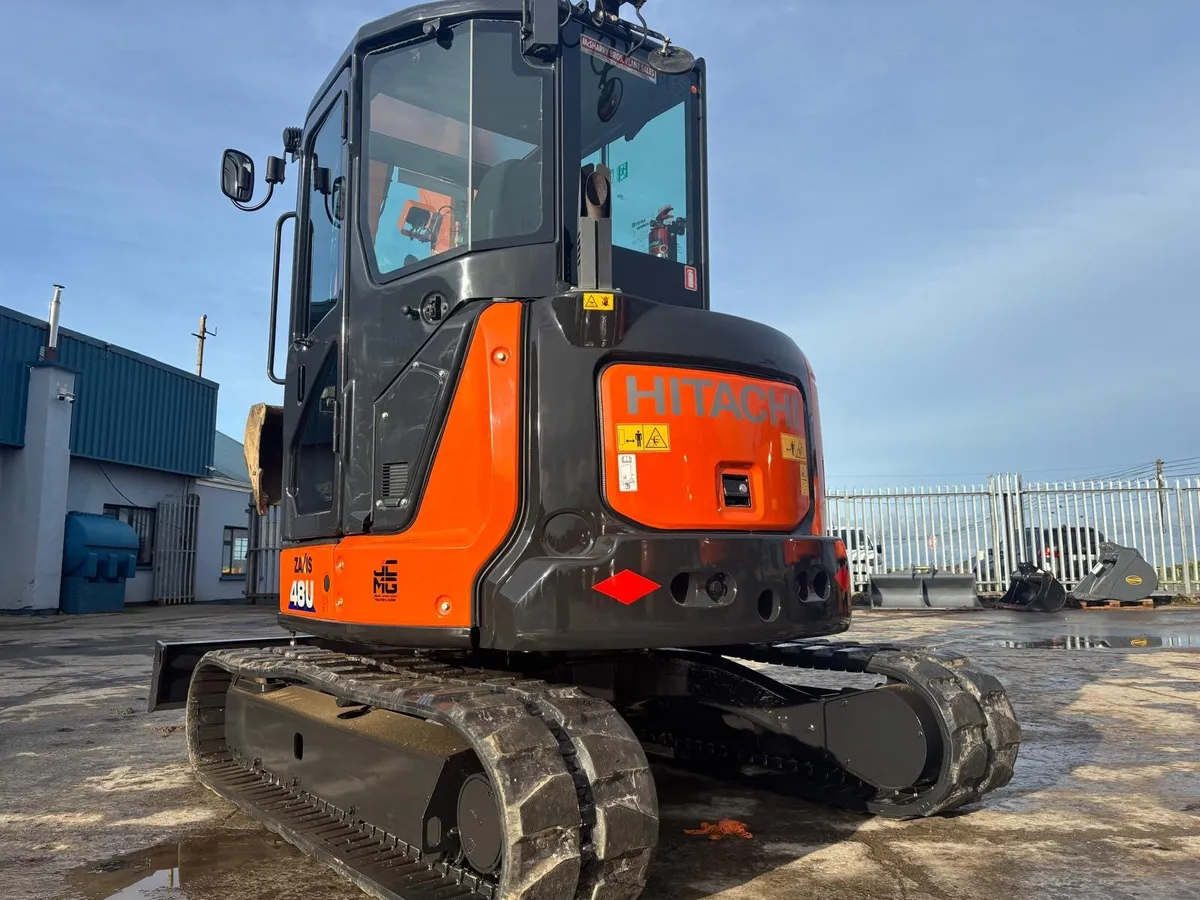 Hitachi ZX48U-6 - Image 4