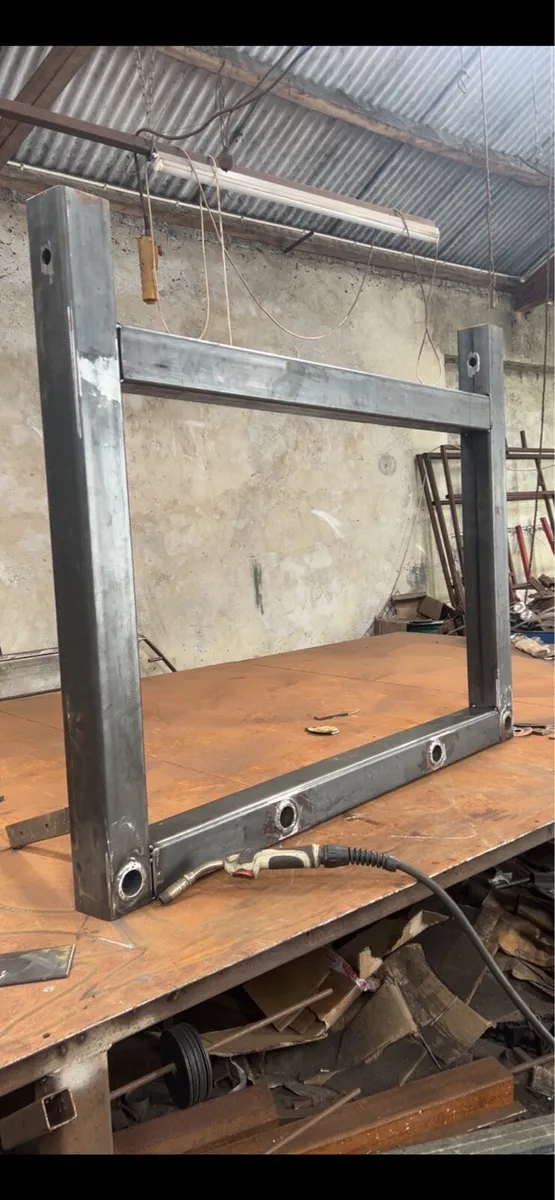 Bale spikes - Image 4