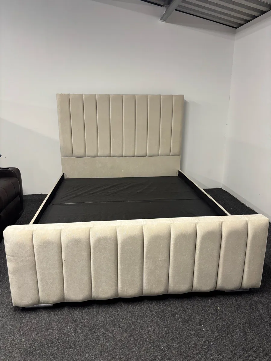 New 5ft Cream Fabric Bed & MemoryFoam Mattress - Image 3