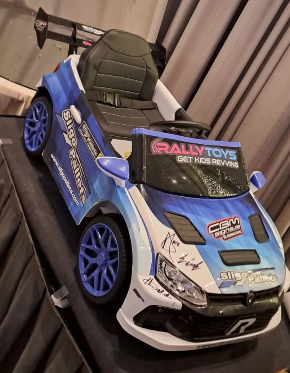 ⭐️ Kids R5 Rally Car ⭐️ - Image 1