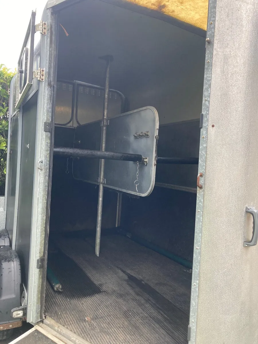 Ifor Williams HB505 Classic - Image 2