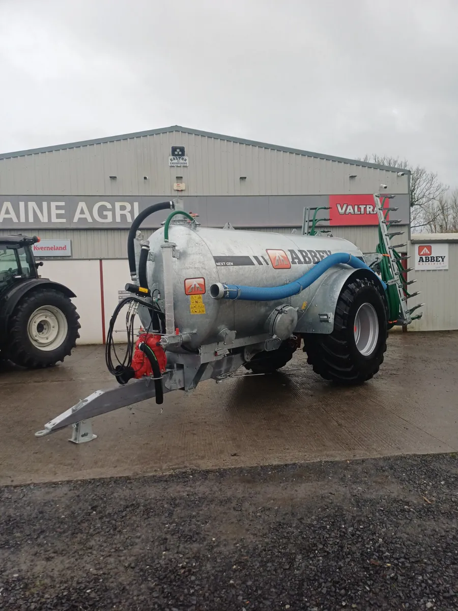 Abbey 2050 Tanker - Image 2