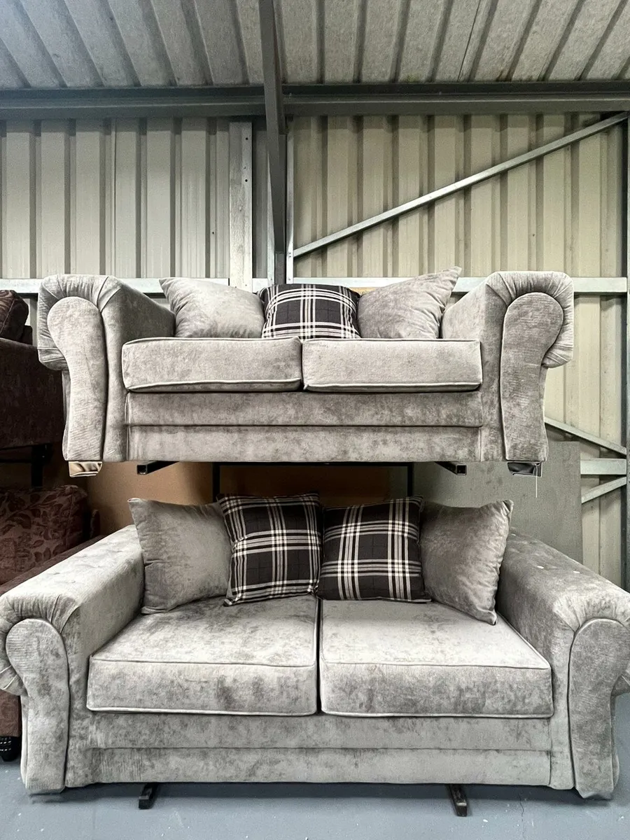 Nicole fabric suite - Image 1