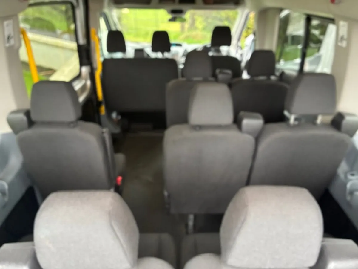 Ford Transit 2.2 12 Seat Minibus - Image 4
