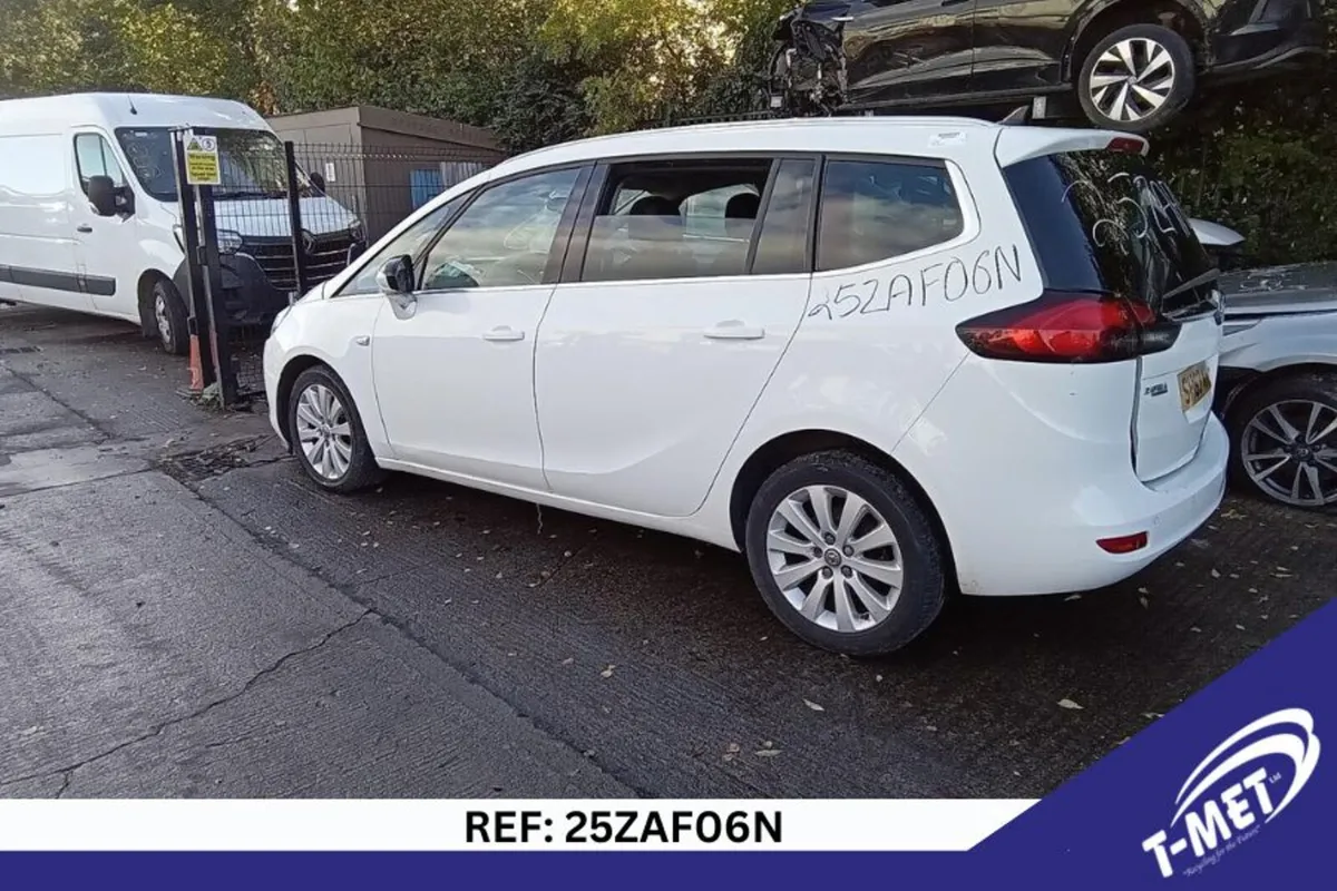 2014 VAUXHALL ZAFIRA BREAKING FOR PARTS - Image 1