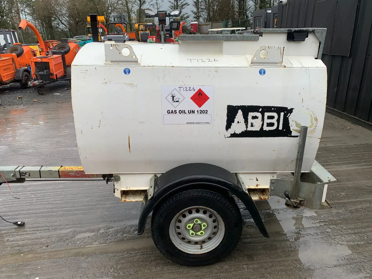Single Axle Western 1000L Fuel Bowser - Image 3