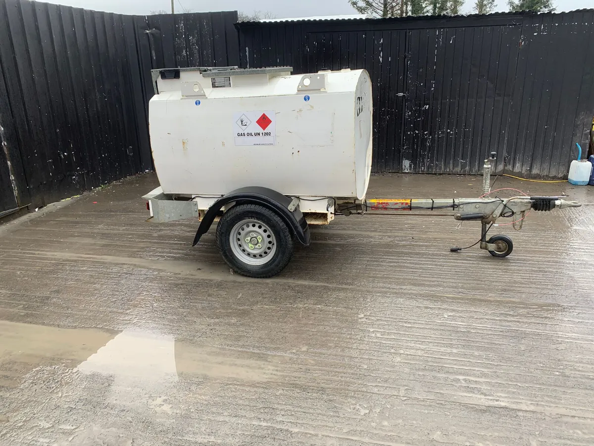 Single Axle Western 1000L Fuel Bowser - Image 4
