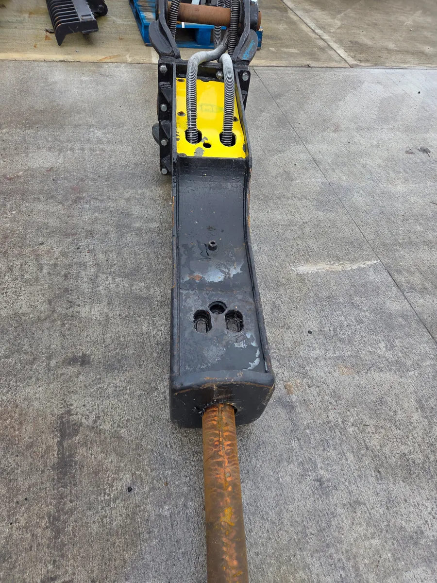 Sosaan Sb50 Breaker Fit 16 to 21 ton - Image 2