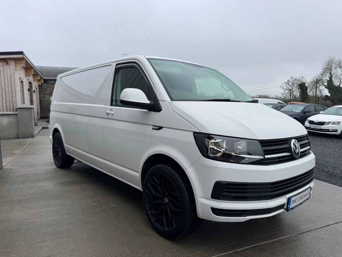 VERY LOW MILEAGE 2019 VW TRANSPORTER - Image 3