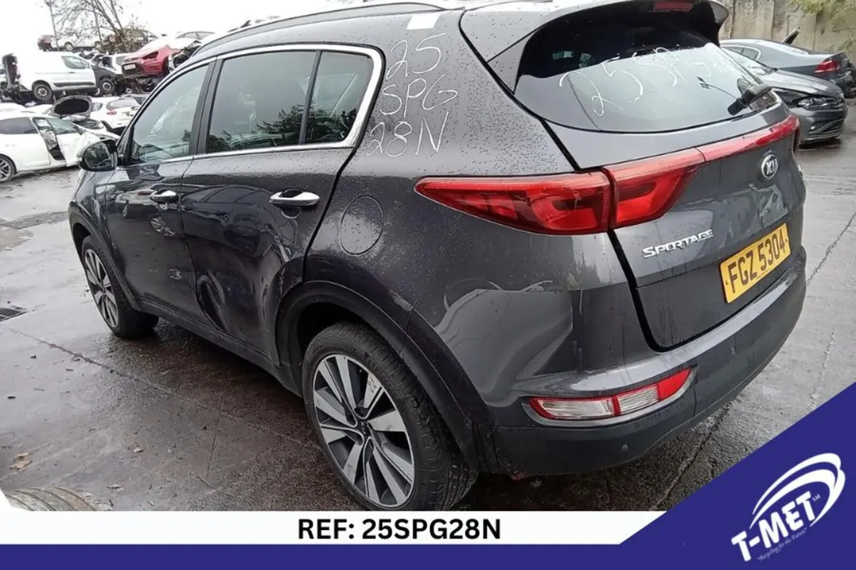 2017 KIA SPORTAGE BREAKING FOR PARTS - Image 4