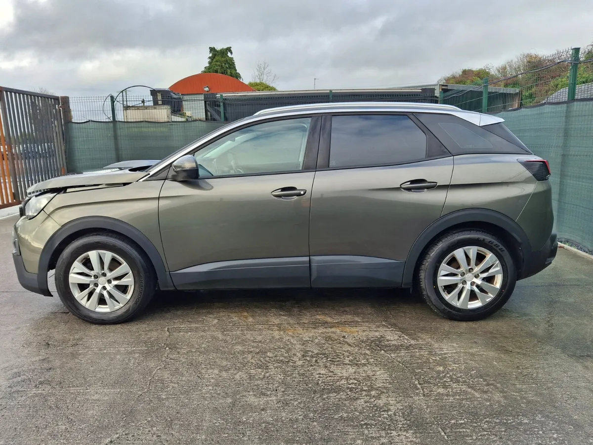 2017 Peugeot 3008 1.6 Diesel - Image 4