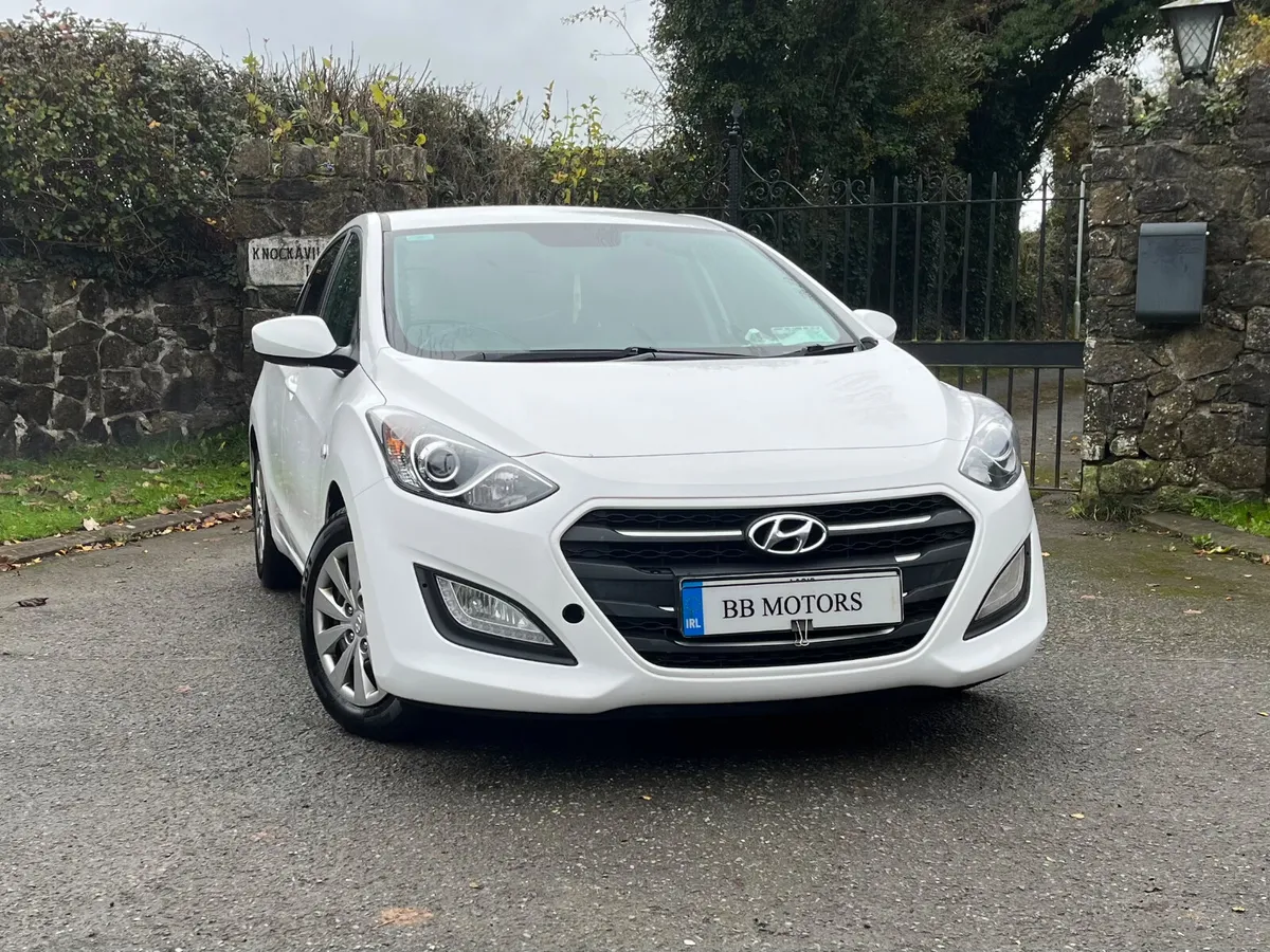 Hyundai i30 1.4 diesel Van - Image 4