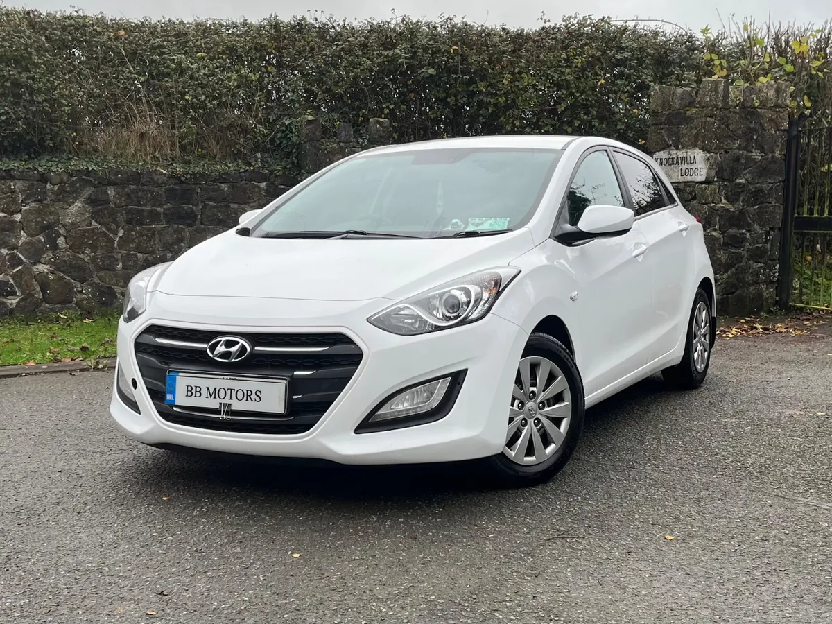 Hyundai i30 1.4 diesel Van - Image 1