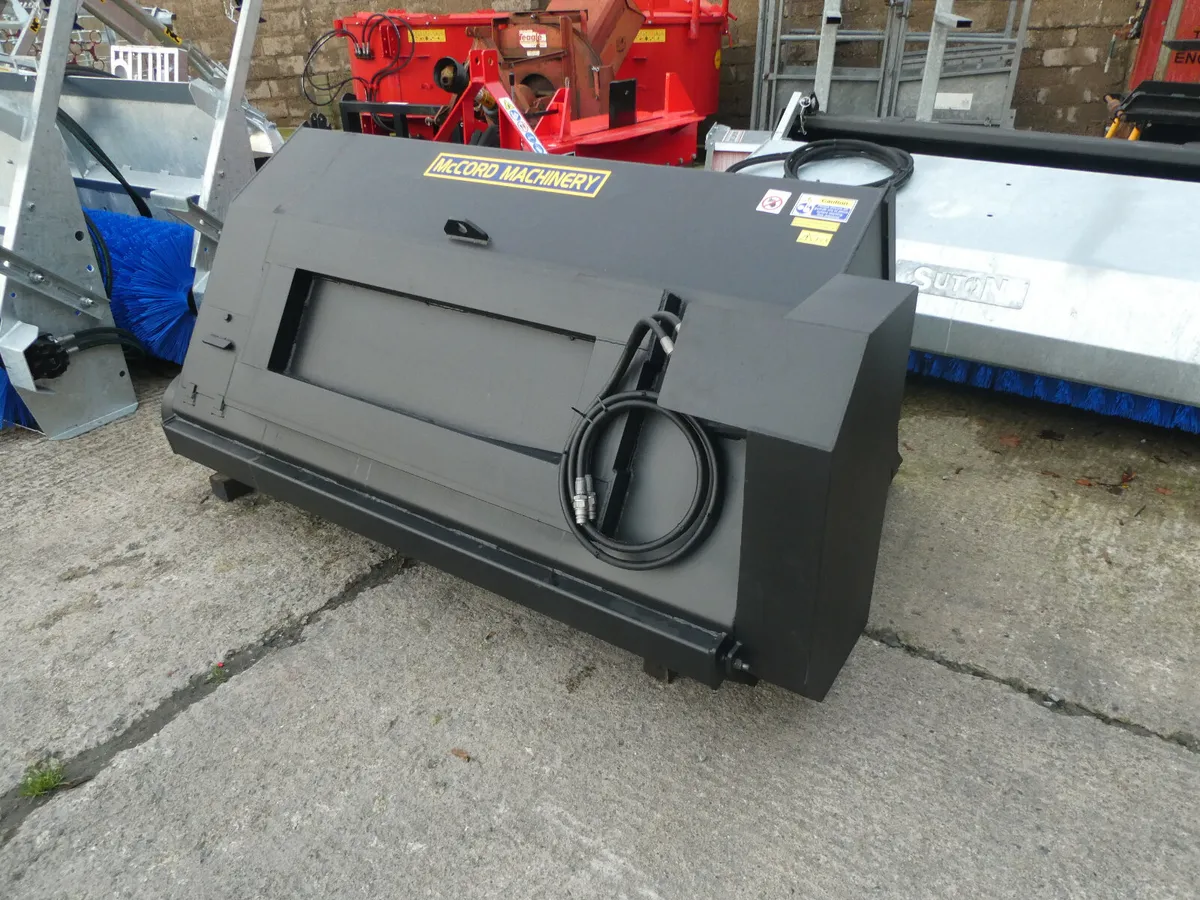 6ft Hydraulic Beet Chopper Bucket - Image 2