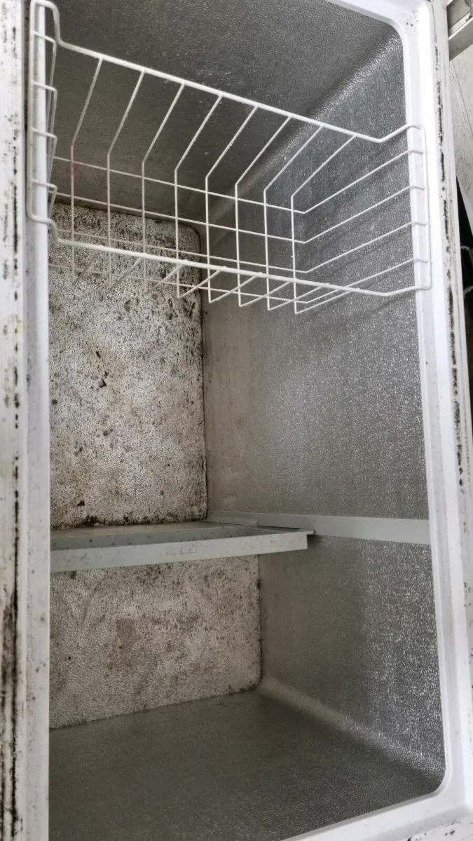 Whirlpool chest freezer - Image 3