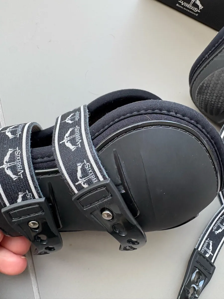 Veredus fetlock boots - Image 1