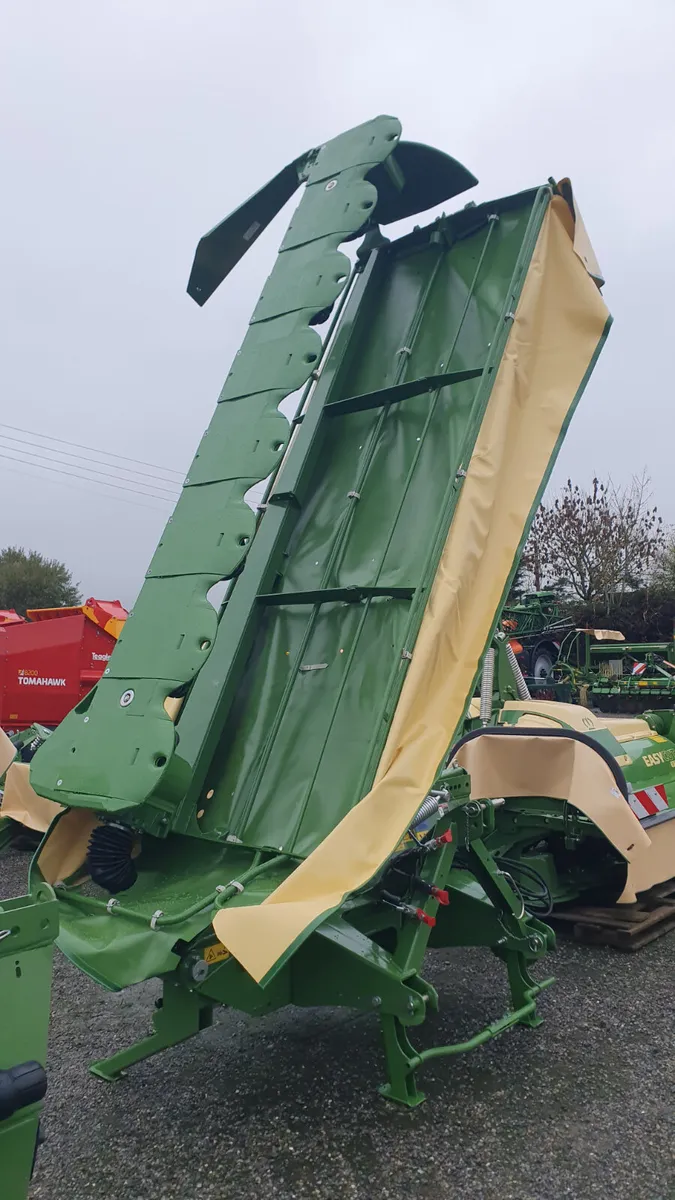 Krone ECR360 (11'10) Mounted Mower In Stock - Image 4
