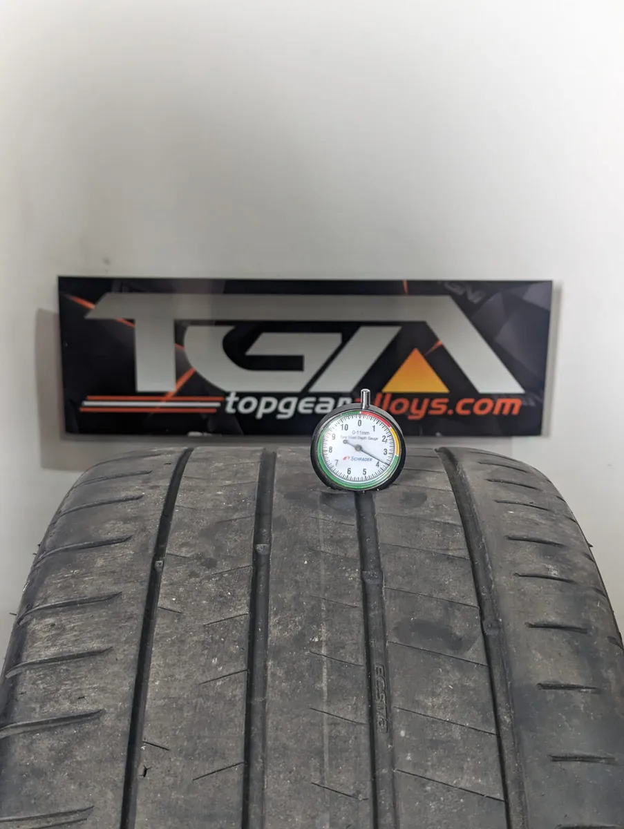 20" GENUINE PORSCHE 970 PANAMERA ALLOY WHEELS - Image 3