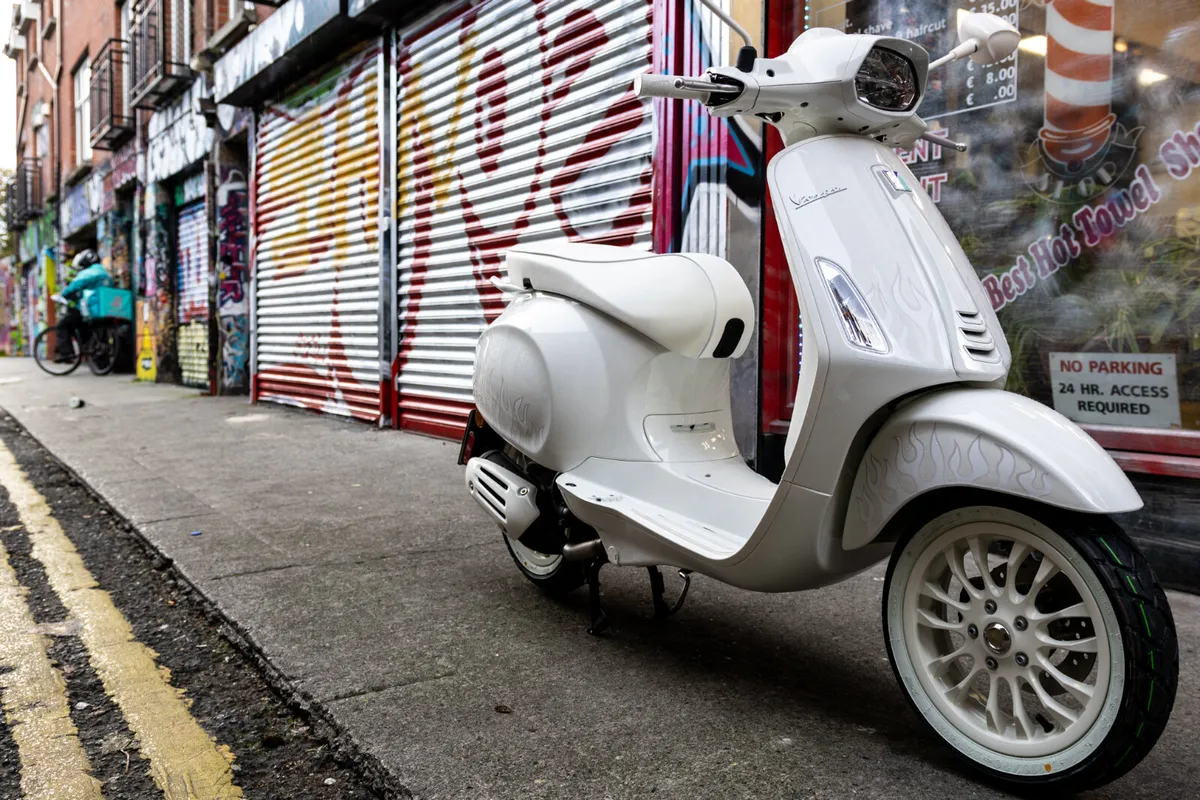 Vespa Sprint 50 S - Image 2