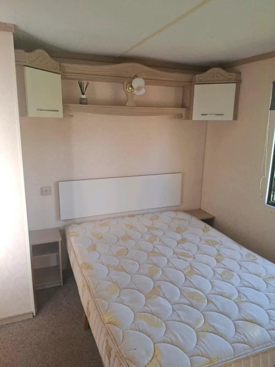 Mobile Home - Image 3