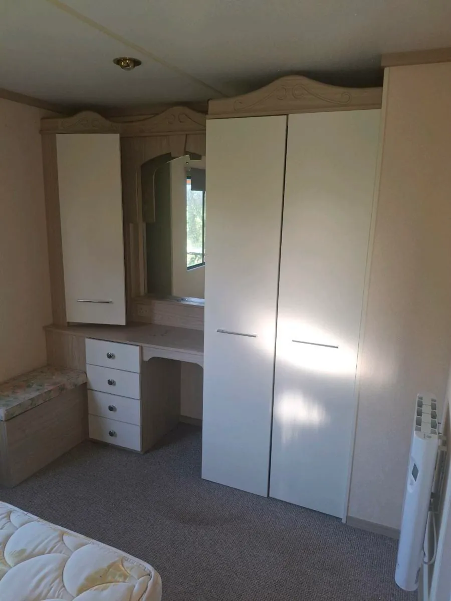 Mobile Home - Image 4