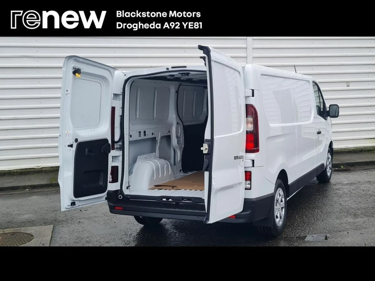 Renault Trafic LL30 Blue DCI 130 Busin - Image 3