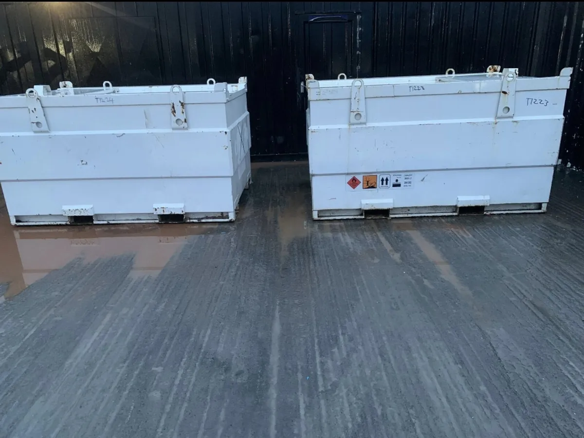 3000L Western Bunded Fuel Bowser - Image 2