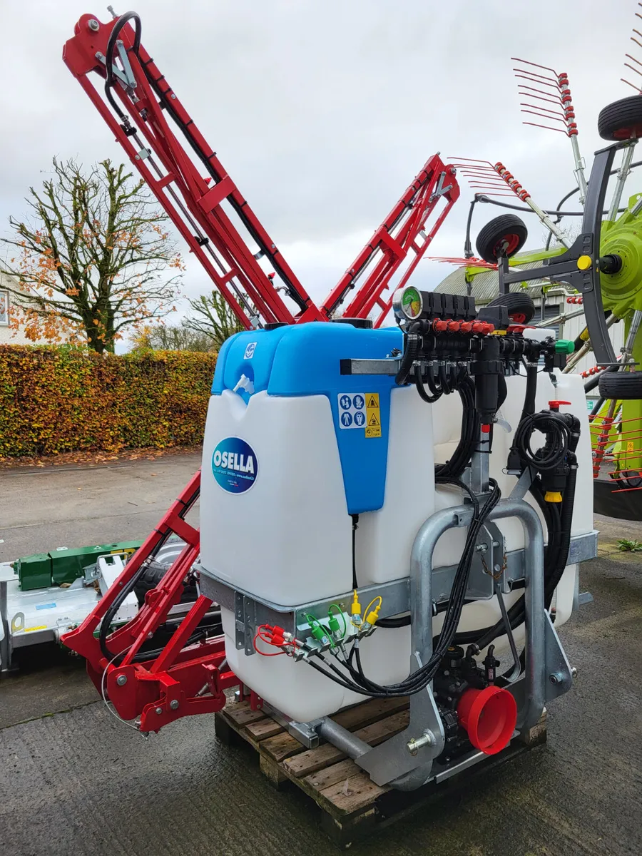 Osella 1200 and 1000l Sprayer 15m Booms - Image 2