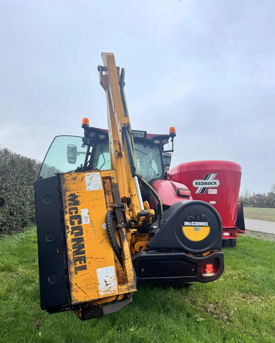 McConnel PA55E hedge cutter - Image 1