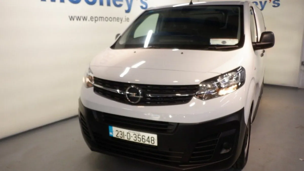 Opel Vivaro COMMERCIAL WOOD PANAL VAN - BRAND NEW - Image 2