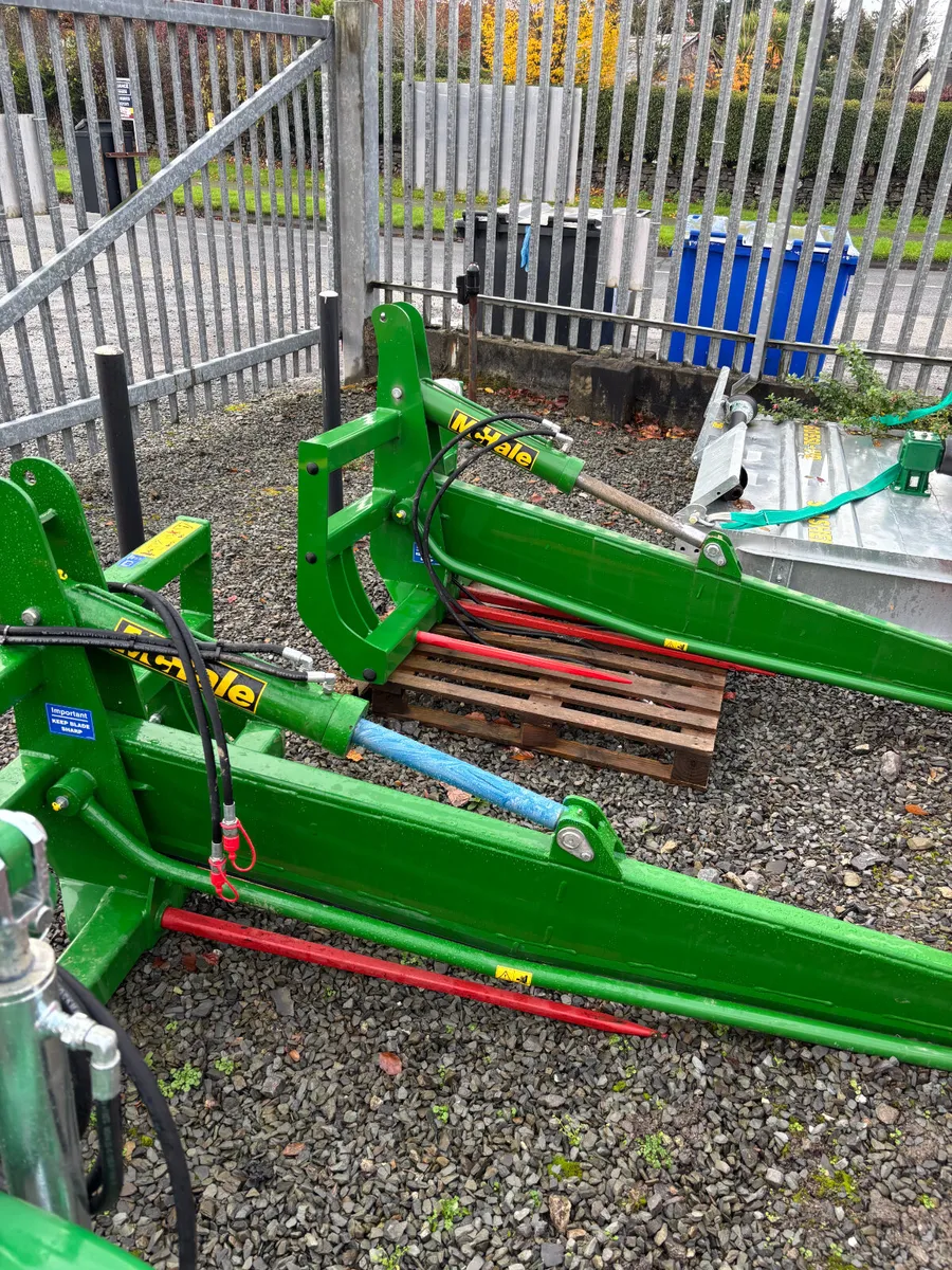 McHale 994BS Bale Splitter - Image 2