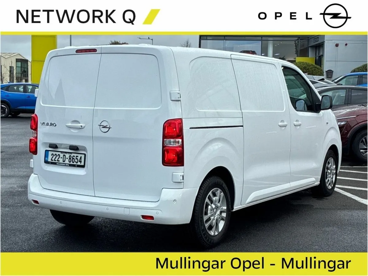 Opel Vivaro Sportive 1.5 L1 H1 120PS with Comfort - Image 4