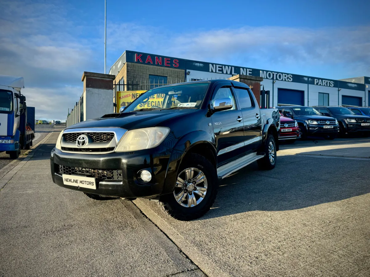 2009 Toyota Hilux 3.0 - Image 1
