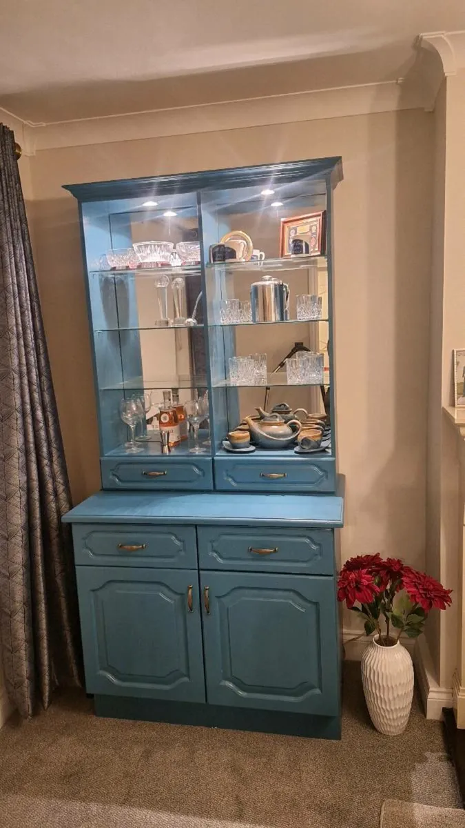 Display cabinet - Image 2