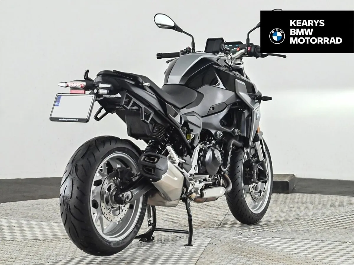 BMW F 900 R 0.9 - Image 3