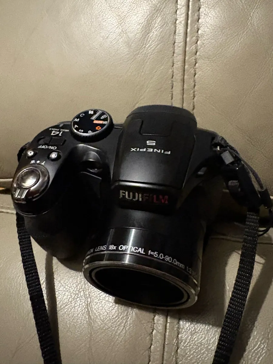 Fugi film camera - Image 4