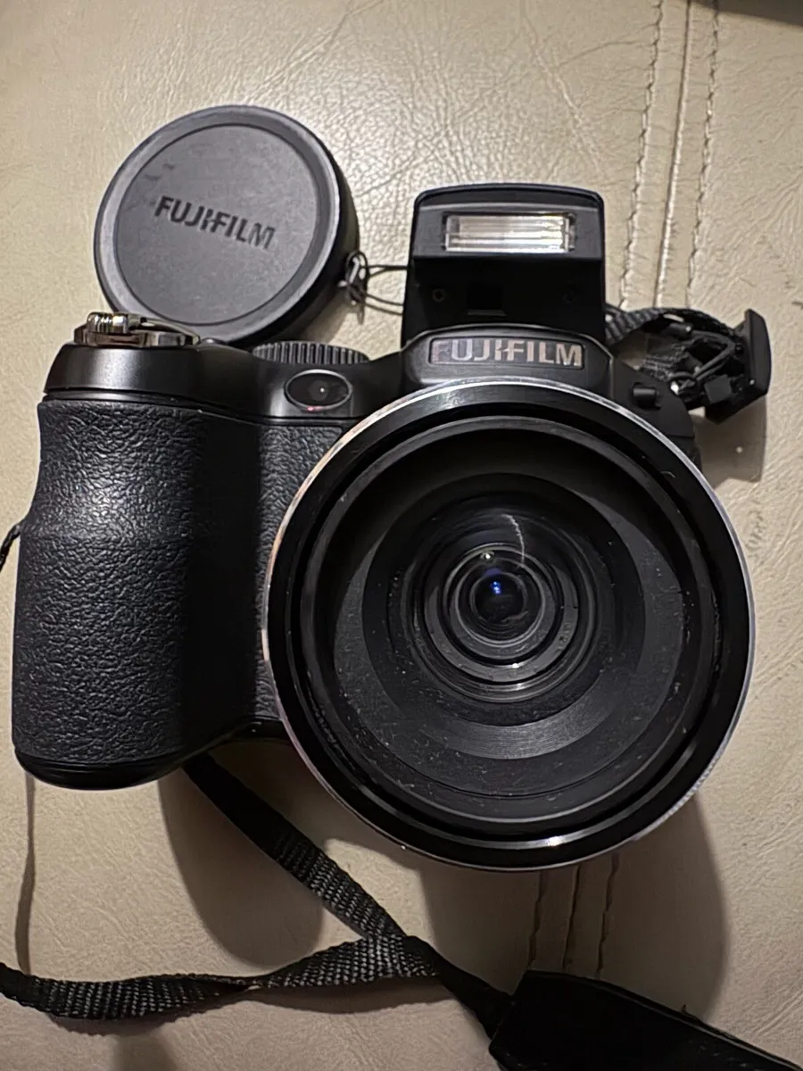 Fugi film camera - Image 1