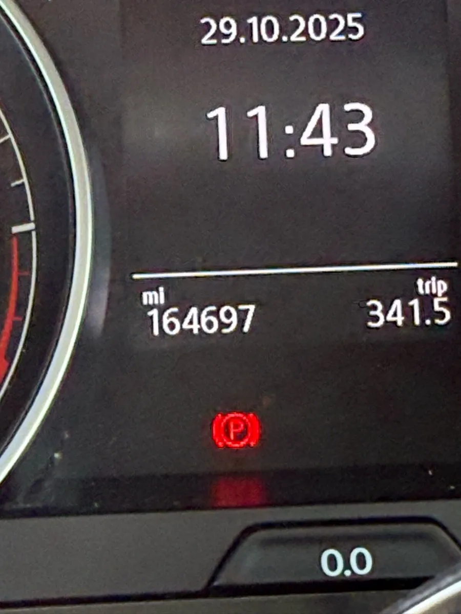 Vw golf van fully taxed and tested - Image 3