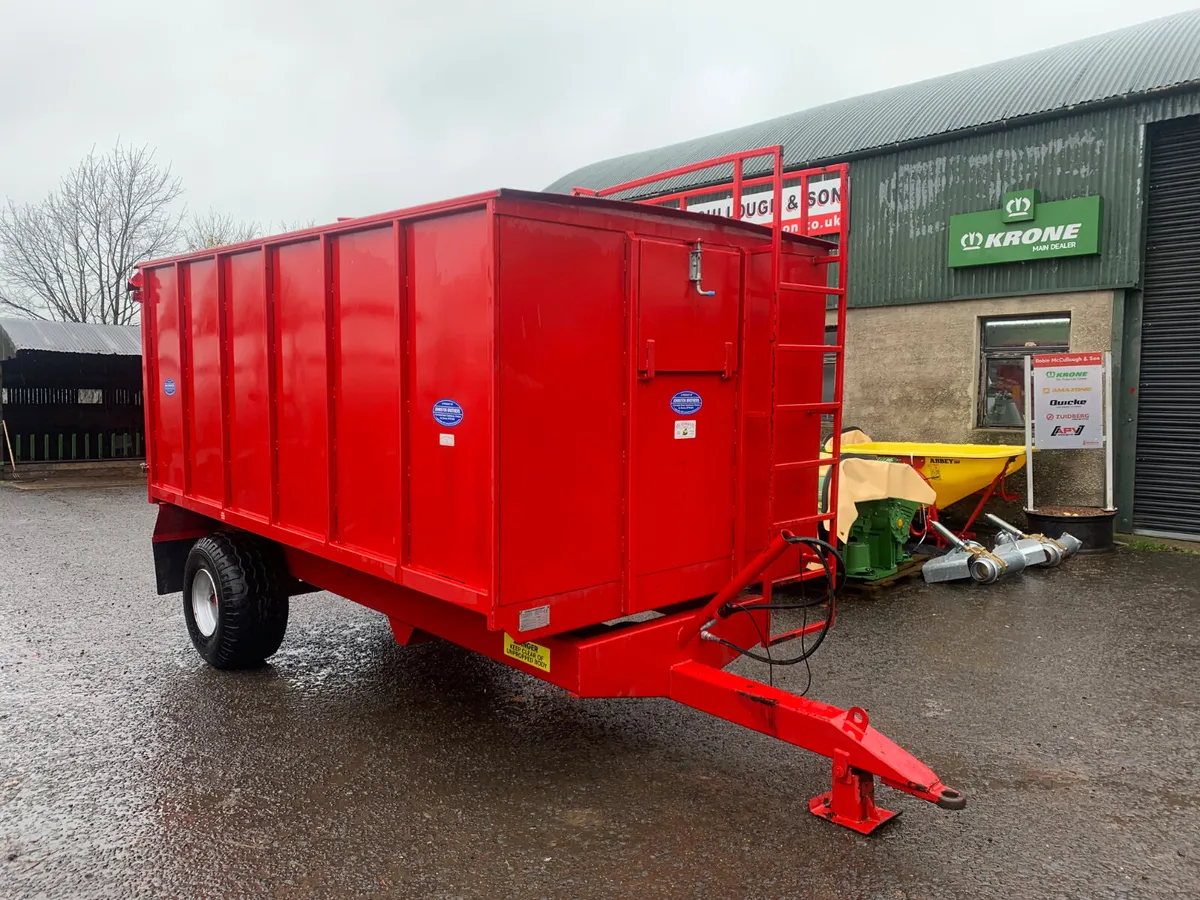 Johnston sawdust trailer - Image 1