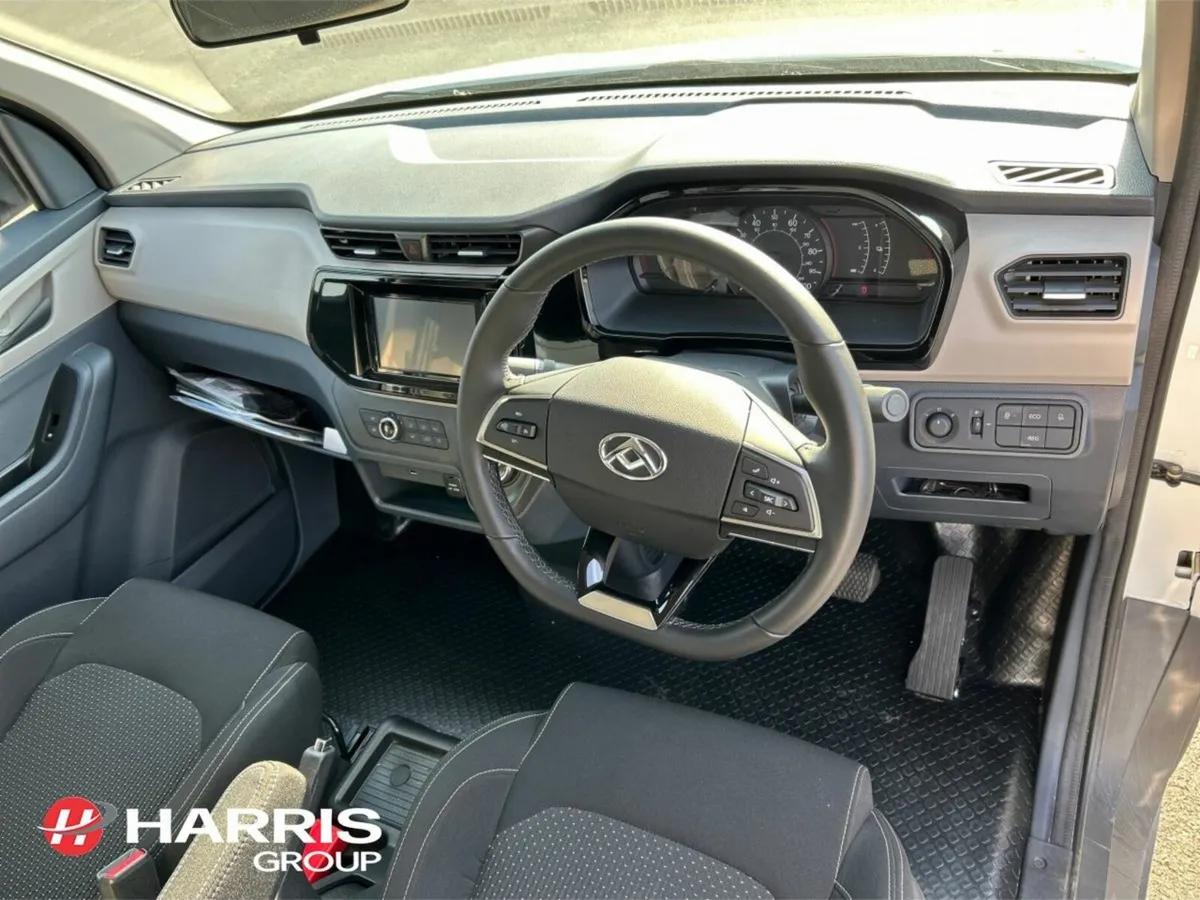 Maxus eDELIVER 3 eDELIVER EV FRIDGE BOX BODY - Image 2