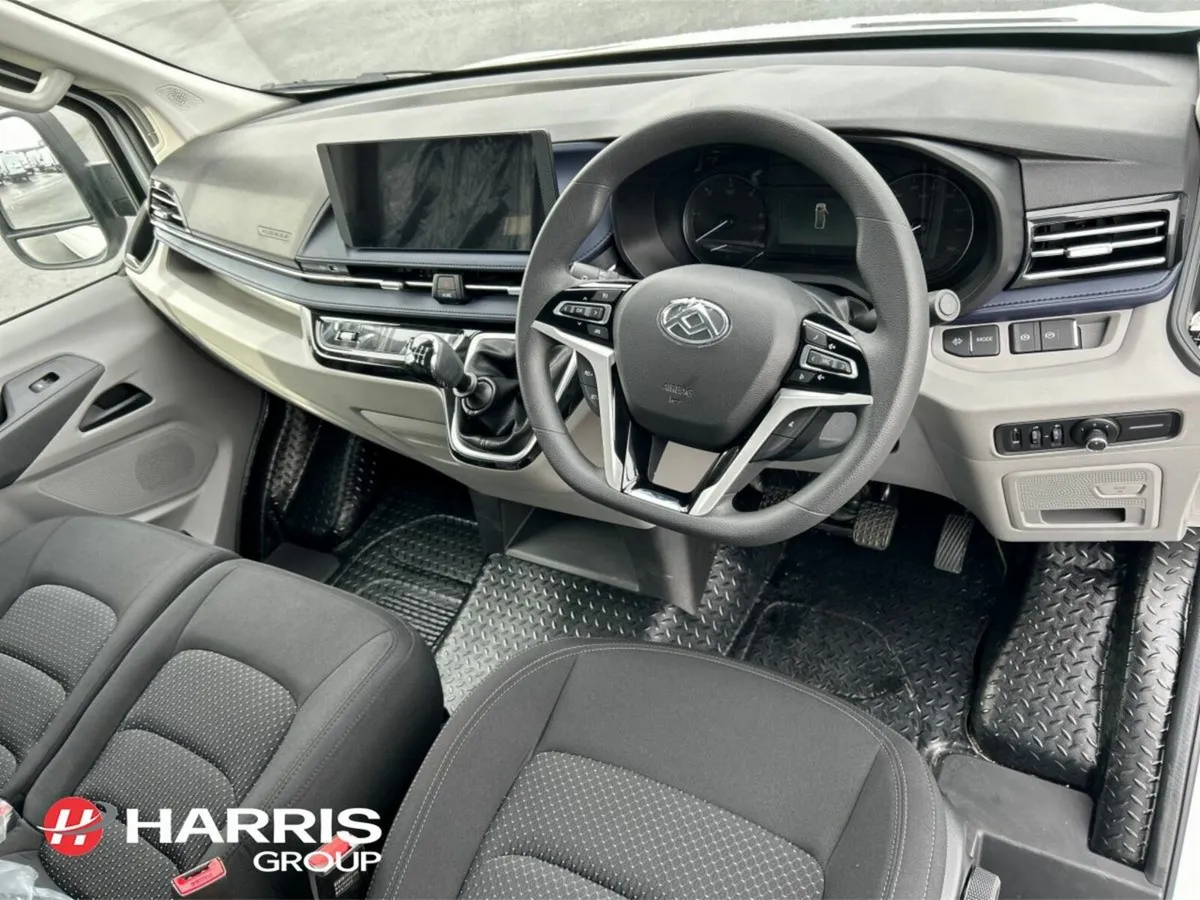 Maxus DELIVER 9 L3H2 Panel Van Lux - Image 2